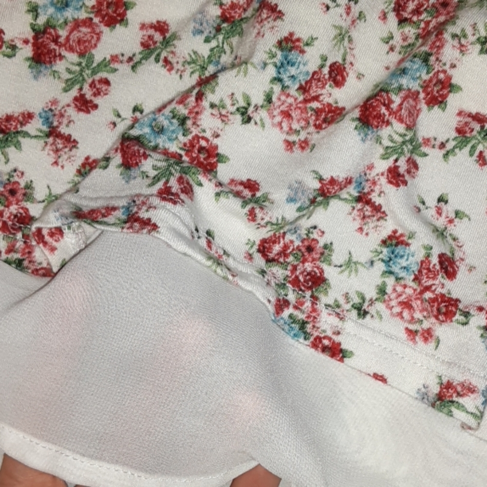 Crop top - Picture 3 of 3